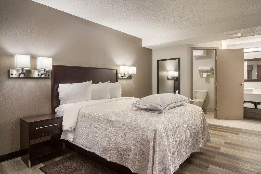 Red Roof Plus+ & Suites Erie Exterior foto