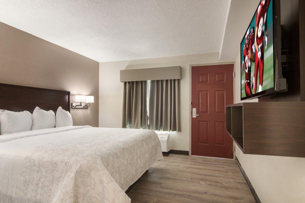 Red Roof Plus+ & Suites Erie Exterior foto